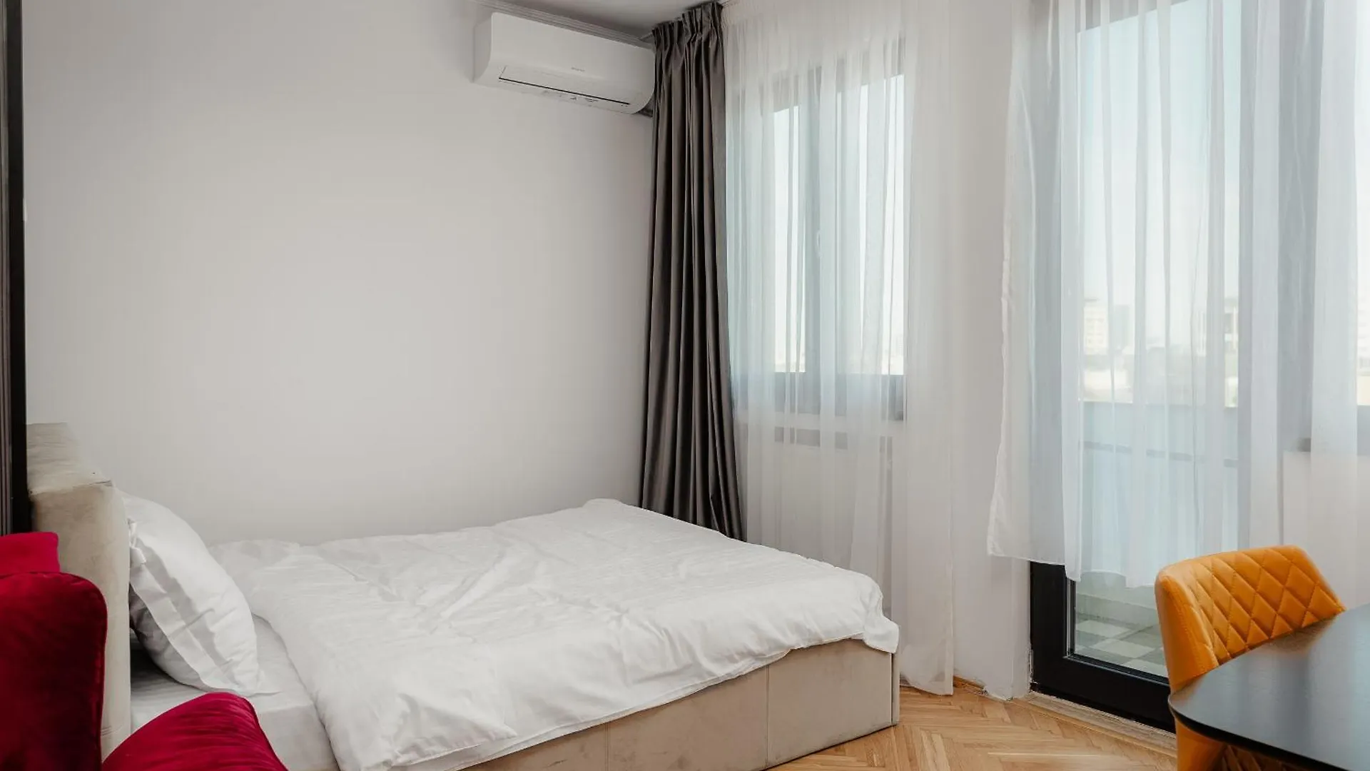 Calea Victoriei Skyview Old Town Apartment Bucharest
